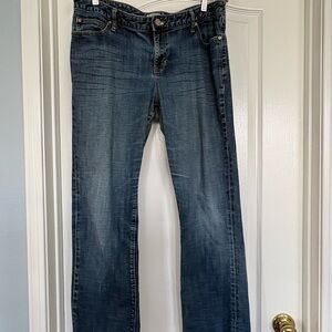 GAP Women's Straight Leg Blue Jeans